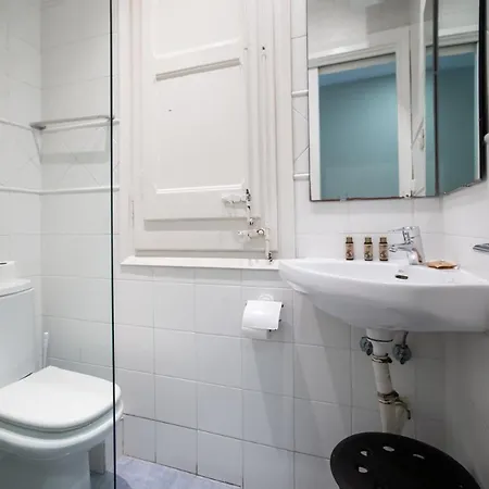 Apartament P1par1001 - Wonderfull Aparment In Paralel Barcelona